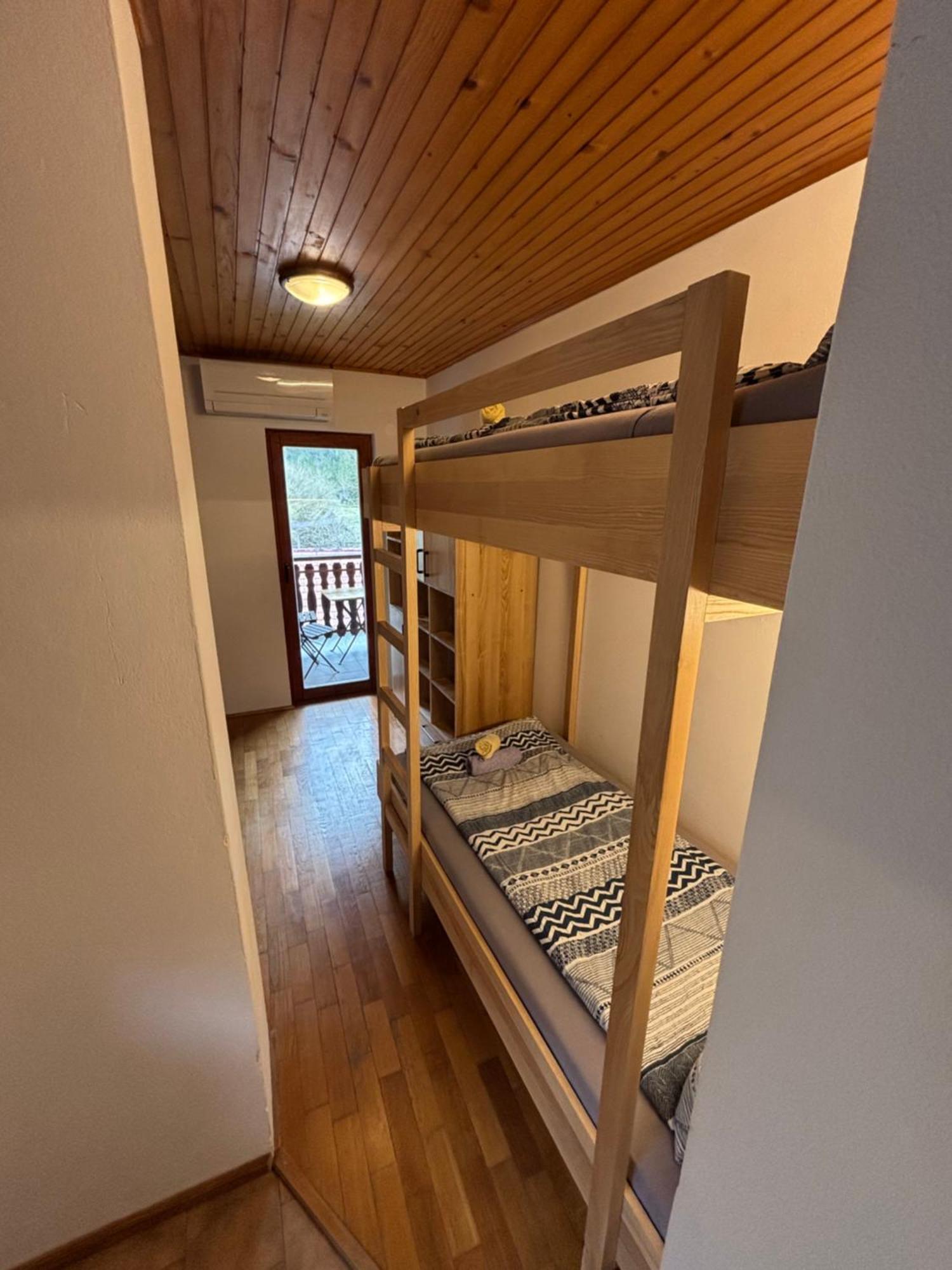 Hisa Patricija Apartment Soča Екстериор снимка