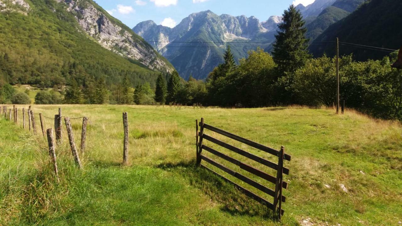 Hisa Patricija Apartment Soča Екстериор снимка