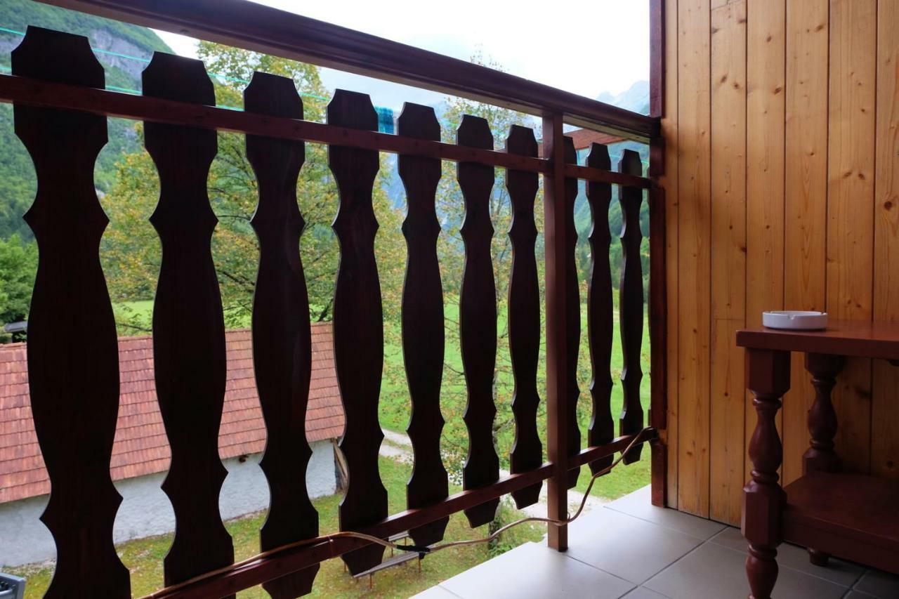 Hisa Patricija Apartment Soča Екстериор снимка